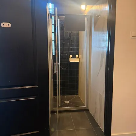 New St48 Hostal