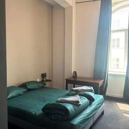 New St48 Hostal