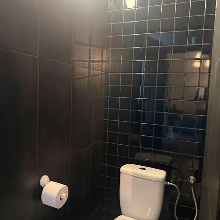 New St48 Hostal *