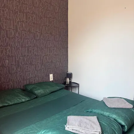 New St48 Hostal